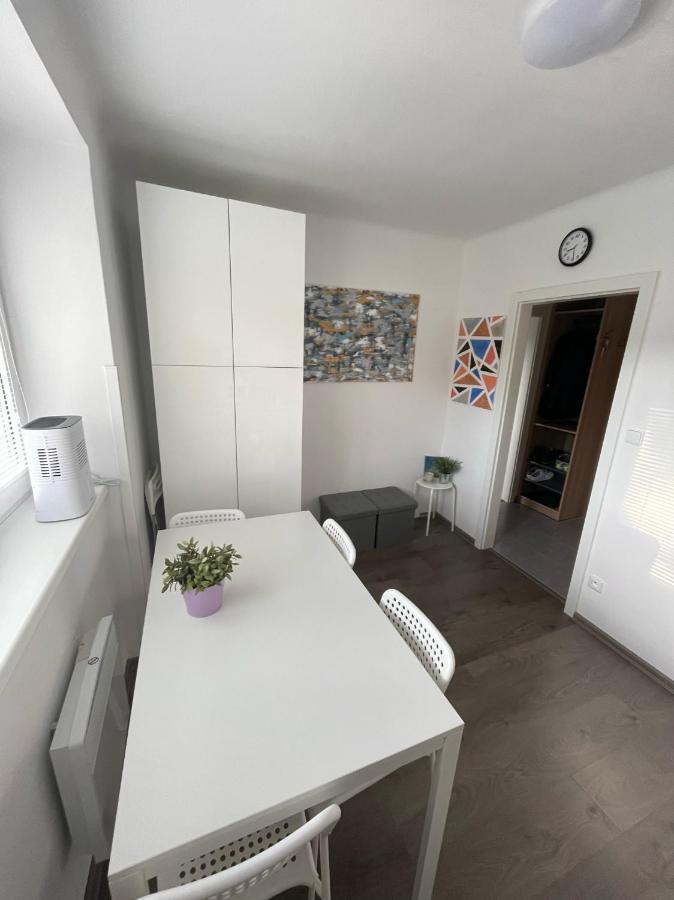 Apartman Galerie - Lipno Nad Vltavou Exterior photo
